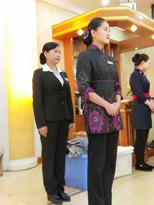 服务技能闪耀赛场，星极风采引领未来——2017年全省第三届旅游星级饭店服务技能大赛顺利举办